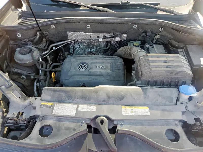 2021 VOLKSWAGEN ATLAS CROSS SPORT SE  