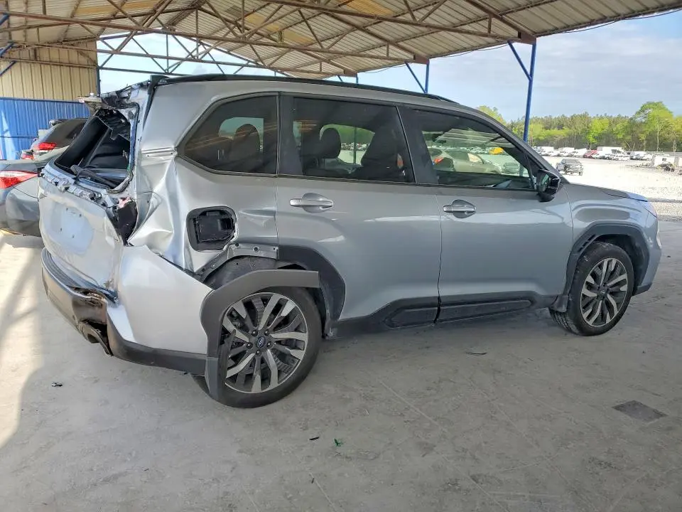 2025 SUBARU FORESTER TOURING  