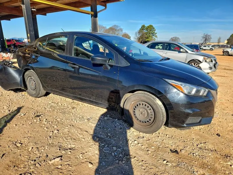 2021 NISSAN VERSA S  