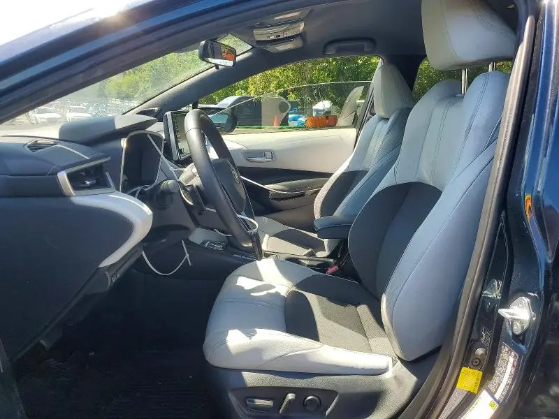 2020 TOYOTA COROLLA XSE  