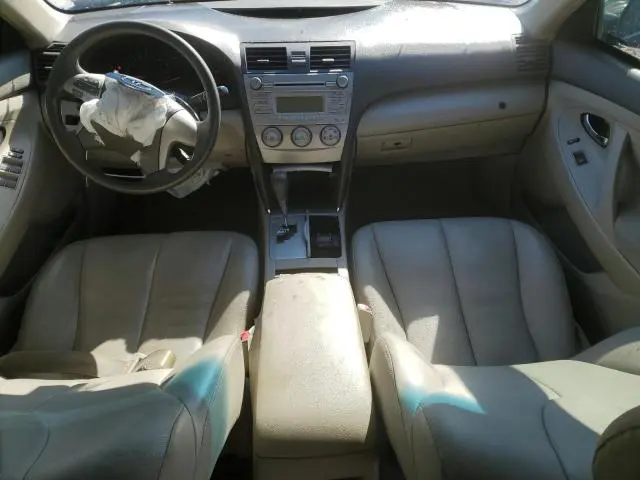 2011 TOYOTA CAMRY SE  