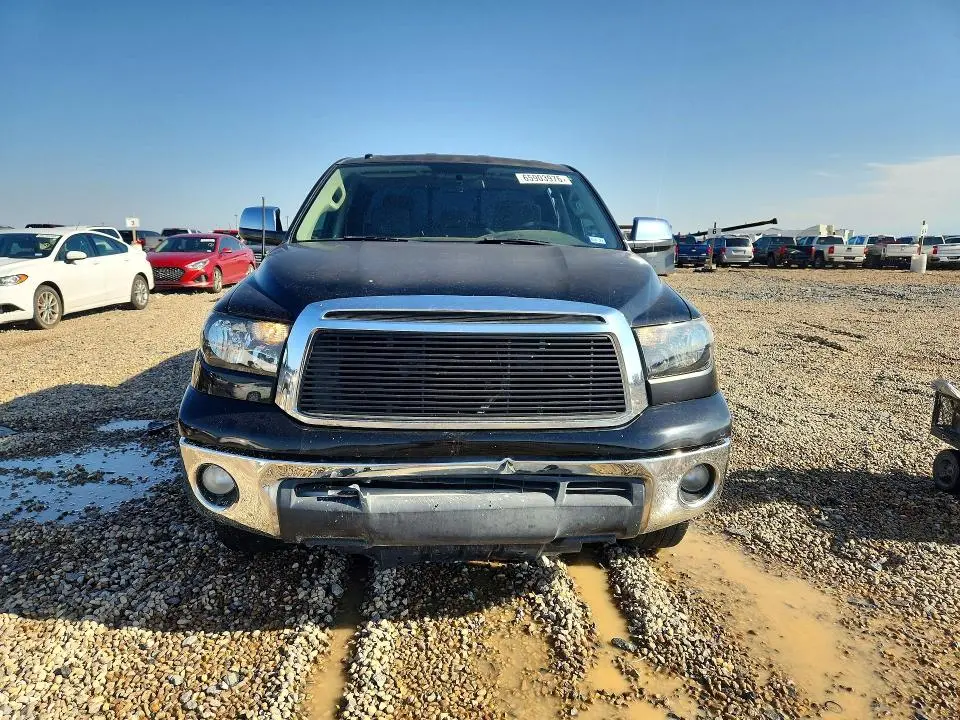 2013 TOYOTA TUNDRA DOUBLE CAB SR5  