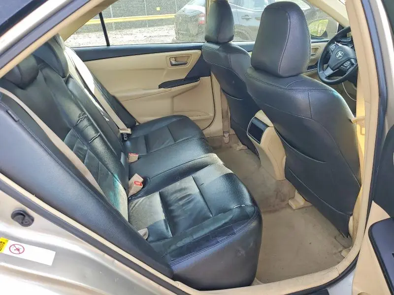 2017 TOYOTA CAMRY LE  