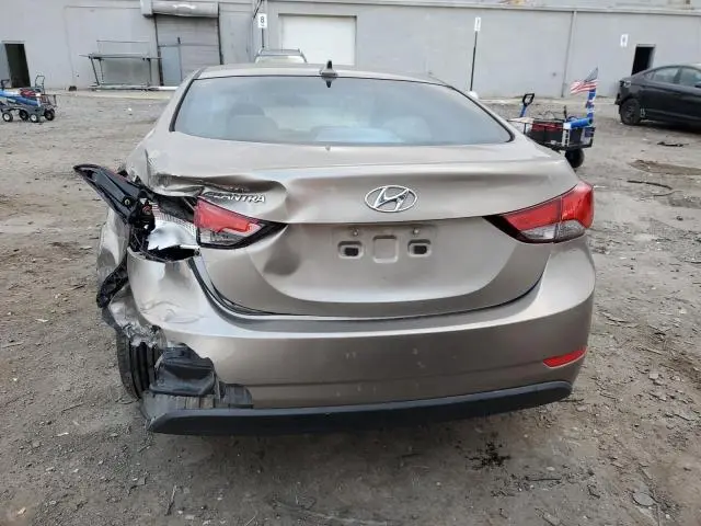 2016 HYUNDAI ELANTRA SE  