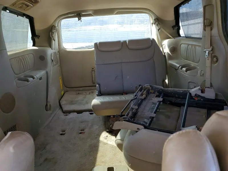 2010 TOYOTA SIENNA XLE LIMITED  