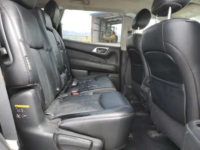 2019 NISSAN PATHFINDER S  