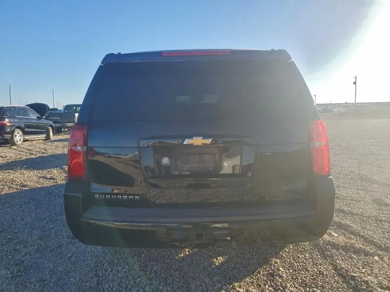 2016 CHEVROLET SUBURBAN C1500 LT  