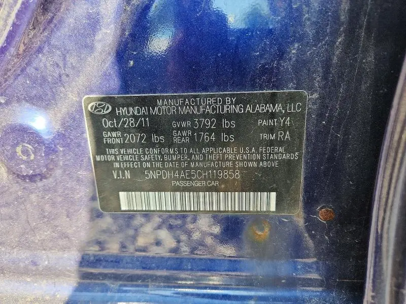 2012 HYUNDAI ELANTRA GLS  