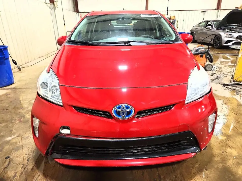 2013 TOYOTA PRIUS TWO  