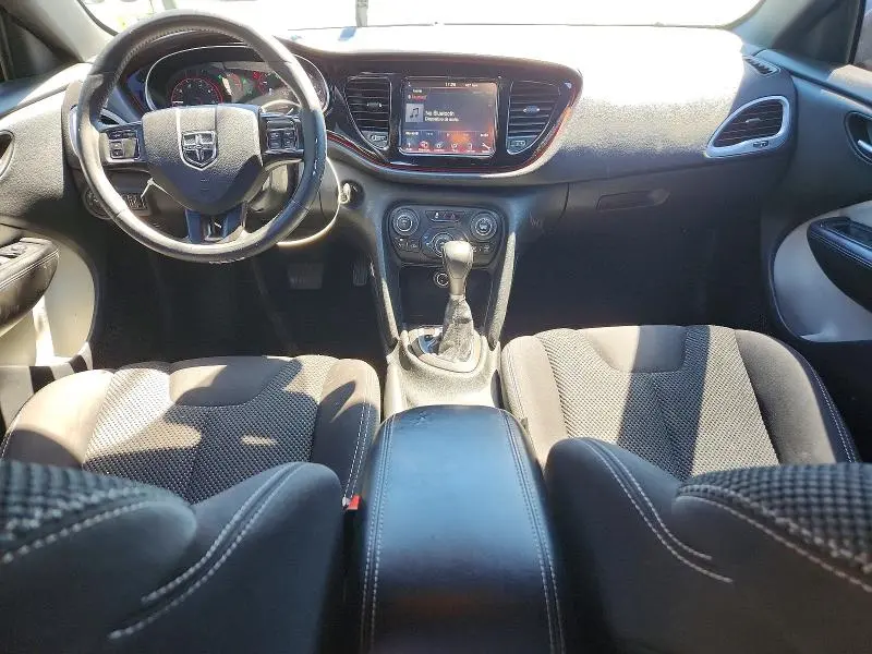 2015 DODGE DART SXT  