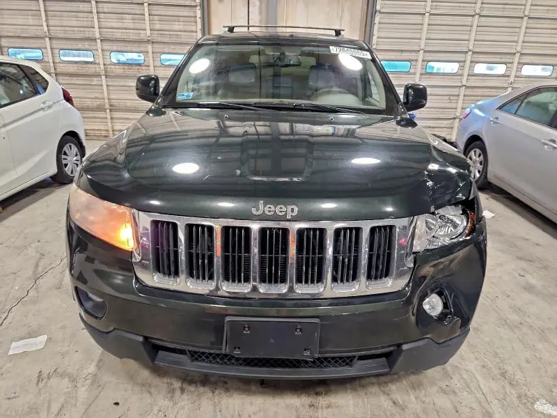 2011 JEEP GRAND CHEROKEE LAREDO  