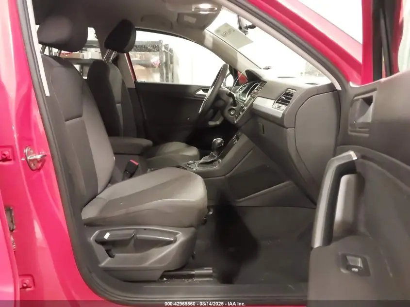 2019 VOLKSWAGEN TIGUAN 2.0T S