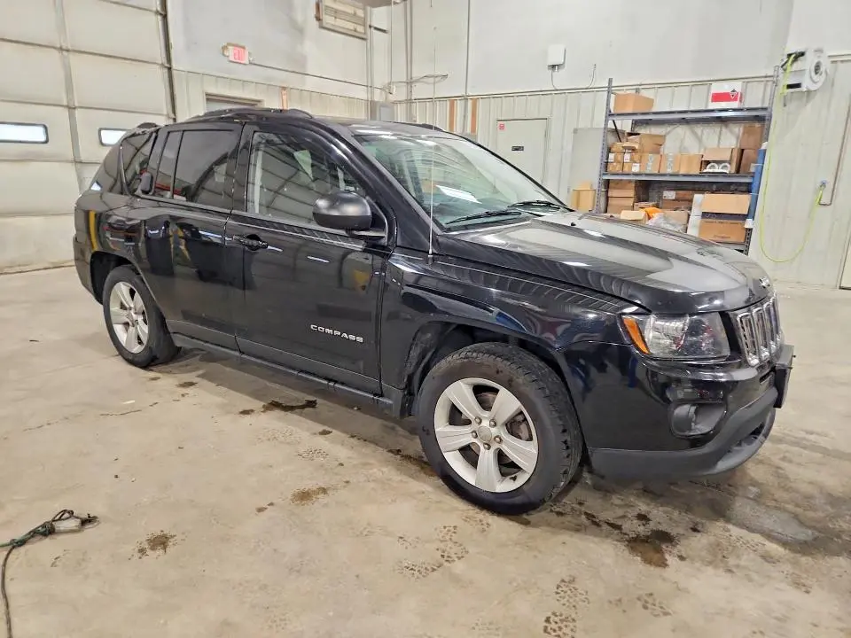 2017 JEEP COMPASS   