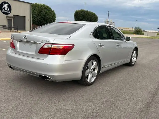 2010 LEXUS LS 460  