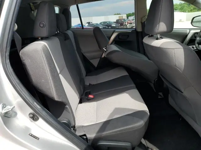 2013 TOYOTA RAV4 LE  