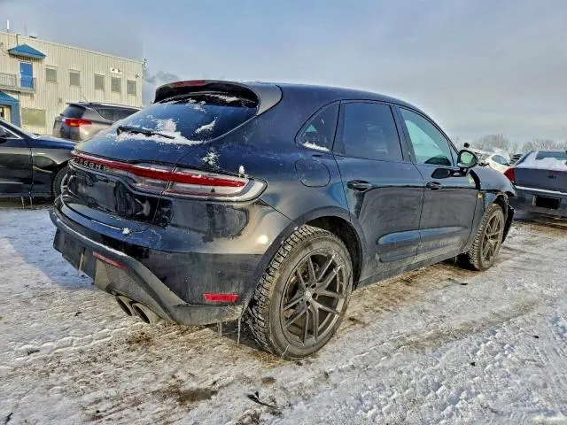 2023 PORSCHE MACAN BASE  
