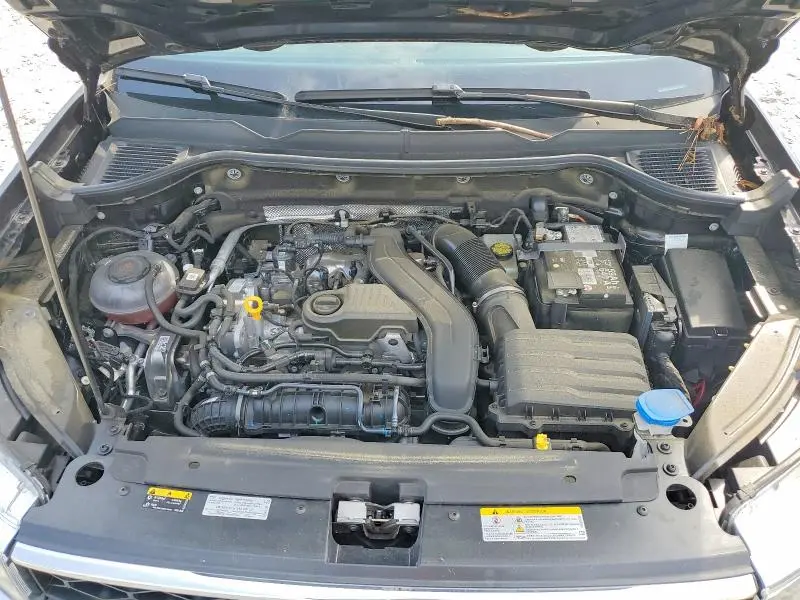 2024 VOLKSWAGEN TAOS S  