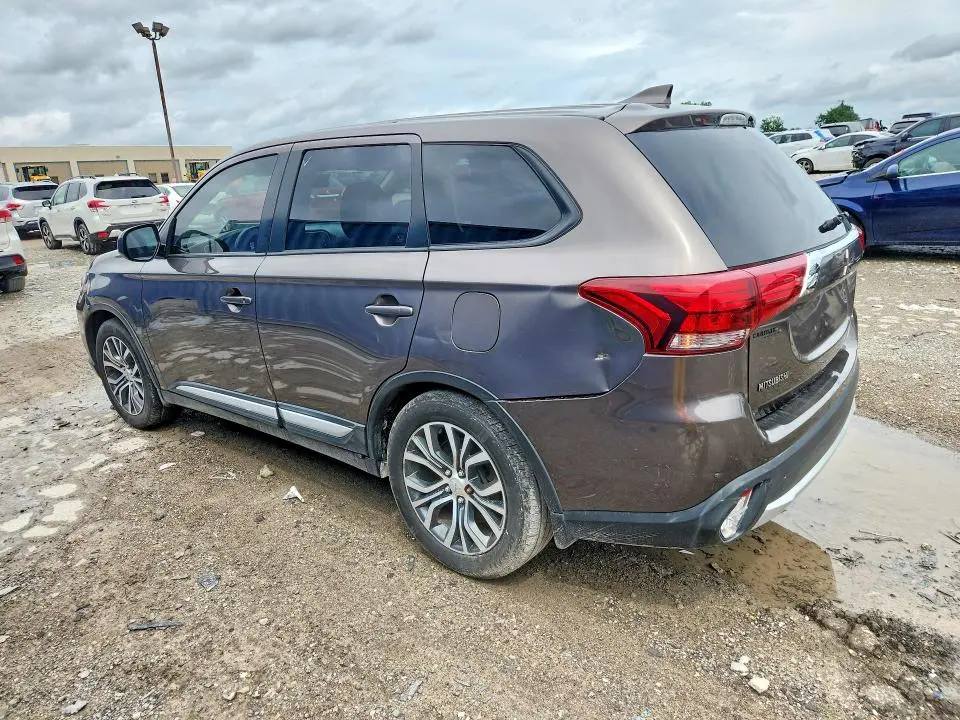 2018 MITSUBISHI OUTLANDER ES  