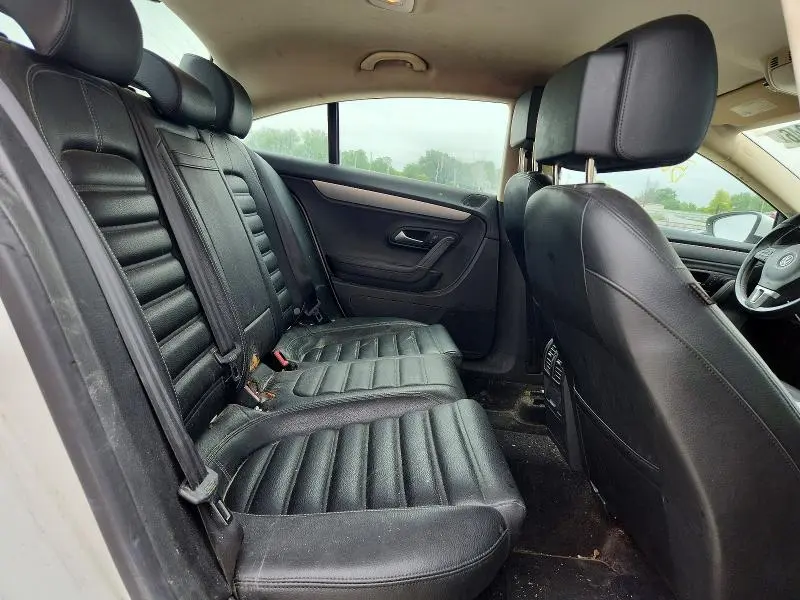 2016 VOLKSWAGEN CC BASE  