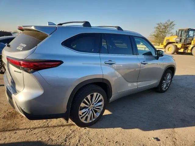 2021 TOYOTA HIGHLANDER HYBRID PLATINUM  