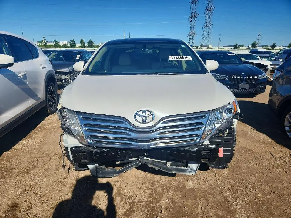 2012 TOYOTA VENZA XLE  