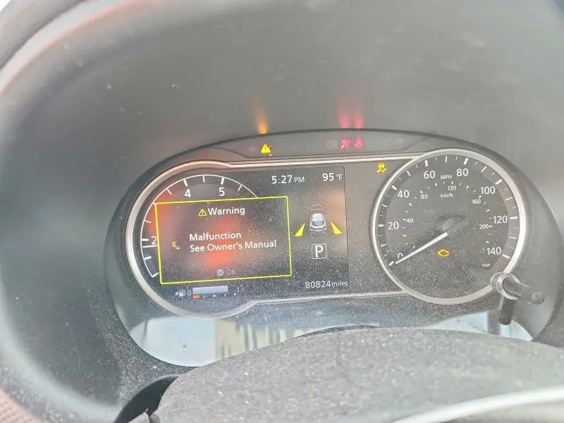 2019 NISSAN KICKS SV  