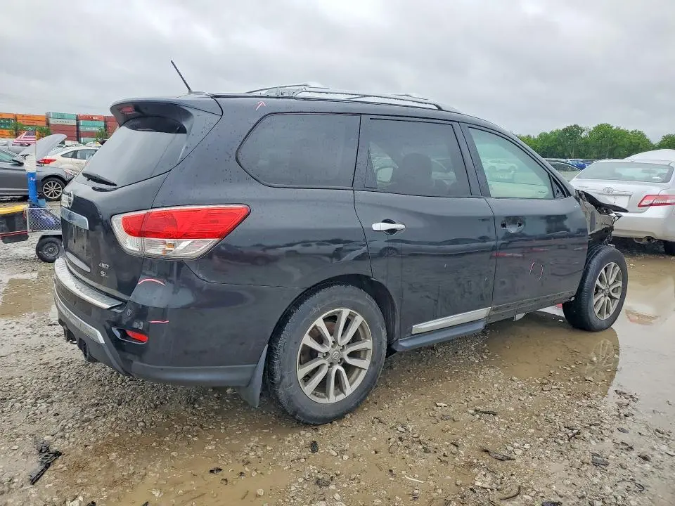 2015 NISSAN PATHFINDER SL  