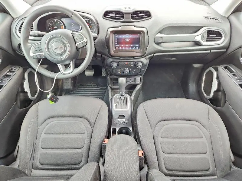 2021 JEEP RENEGADE LATITUDE  