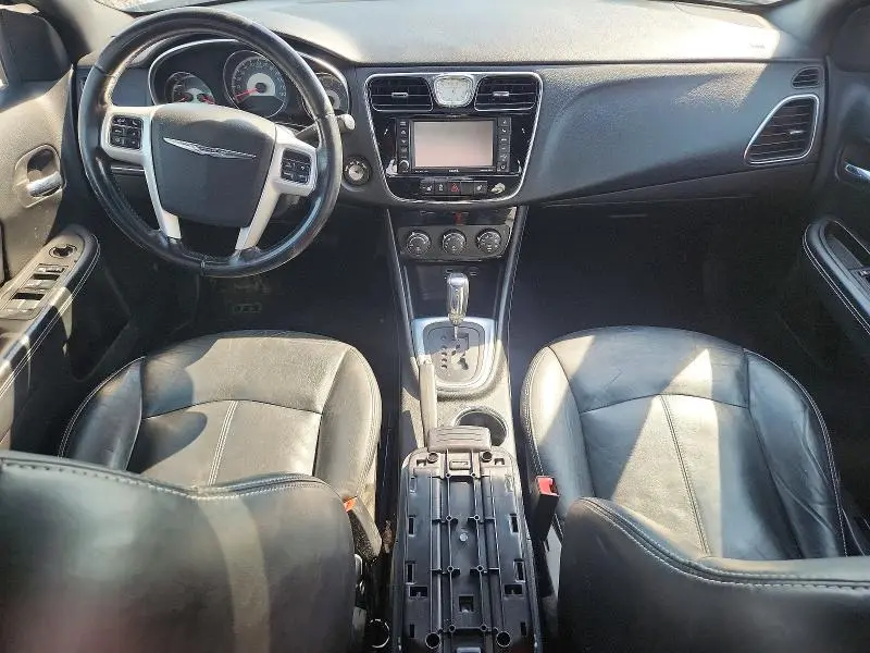 2011 CHRYSLER 200 LIMITED  