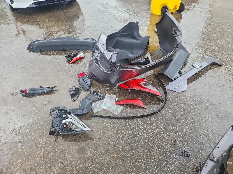 2018 HONDA CIVIC TOURING  