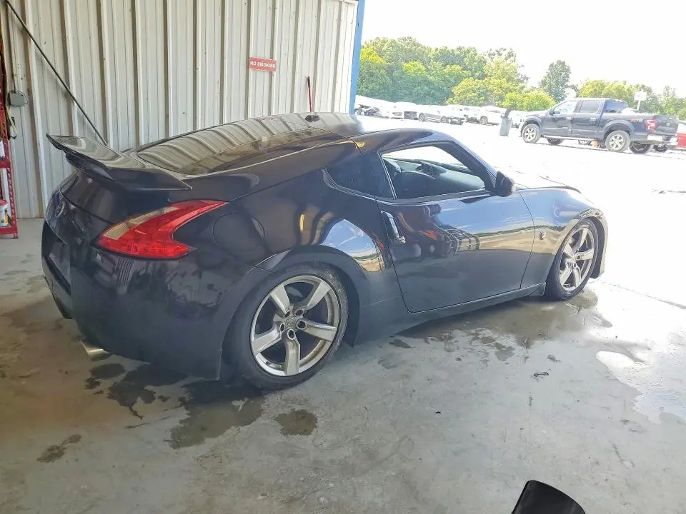 2010 NISSAN 370Z BASE  