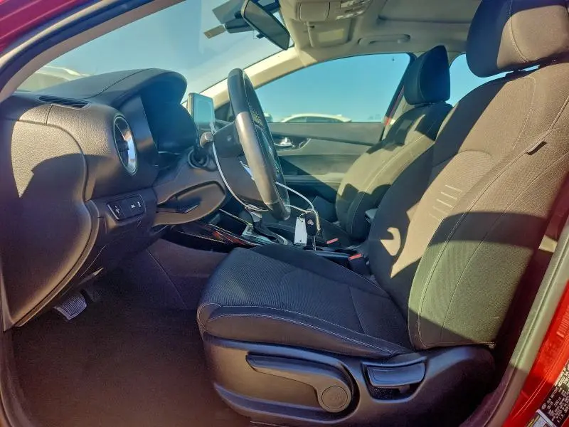 2019 KIA FORTE GT LINE  