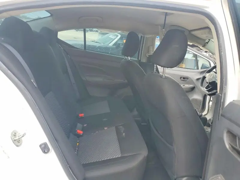 2023 NISSAN VERSA S  