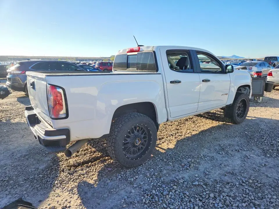 2021 GMC CANYON AT4  