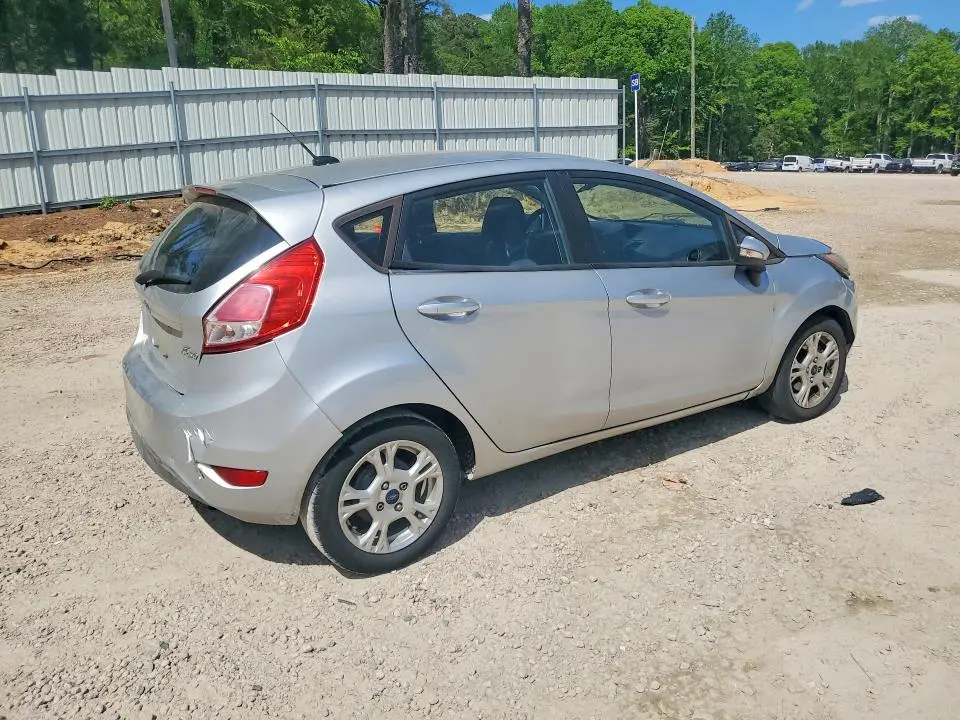 2016 FORD FIESTA SE  