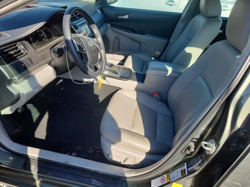 2013 TOYOTA CAMRY LE  