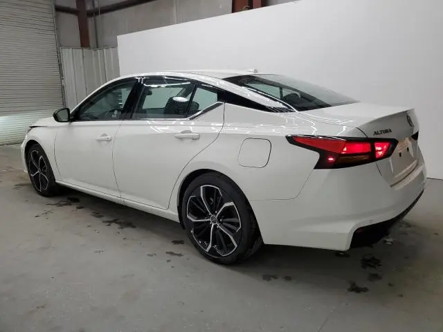 2025 NISSAN ALTIMA SR  