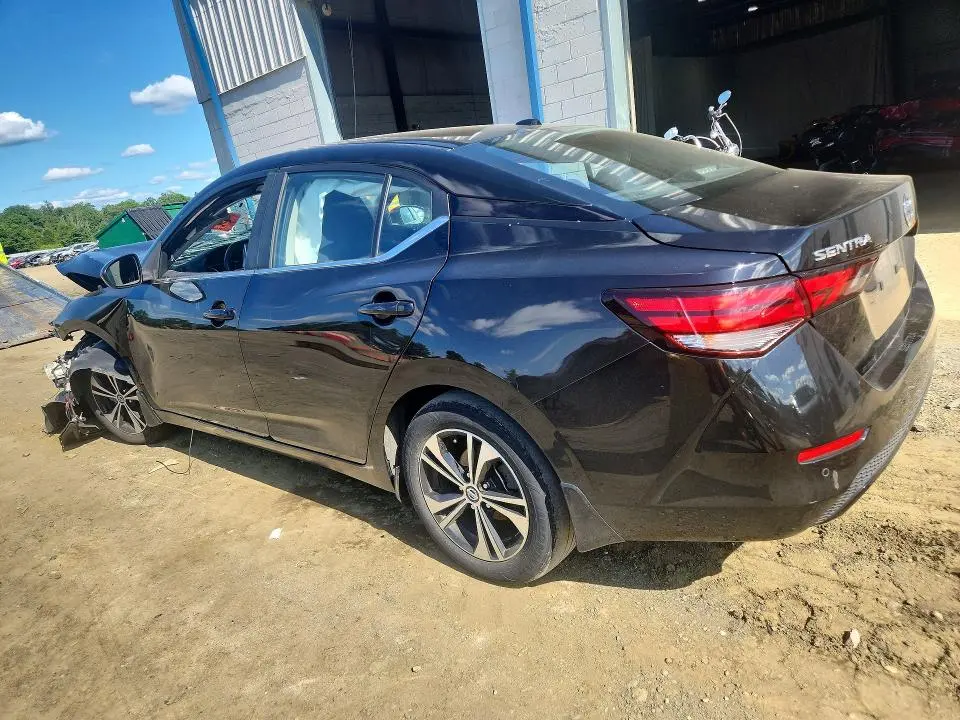 2022 NISSAN SENTRA SV  