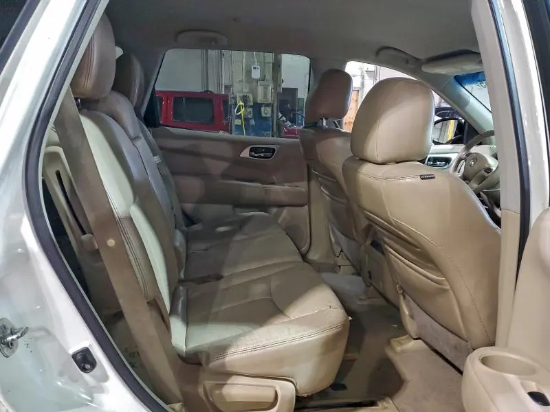 2013 NISSAN PATHFINDER S  