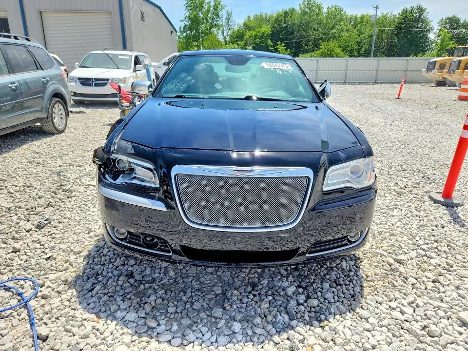 2014 CHRYSLER 300C VARVATOS  