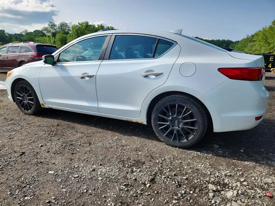 2014 ACURA ILX 20  