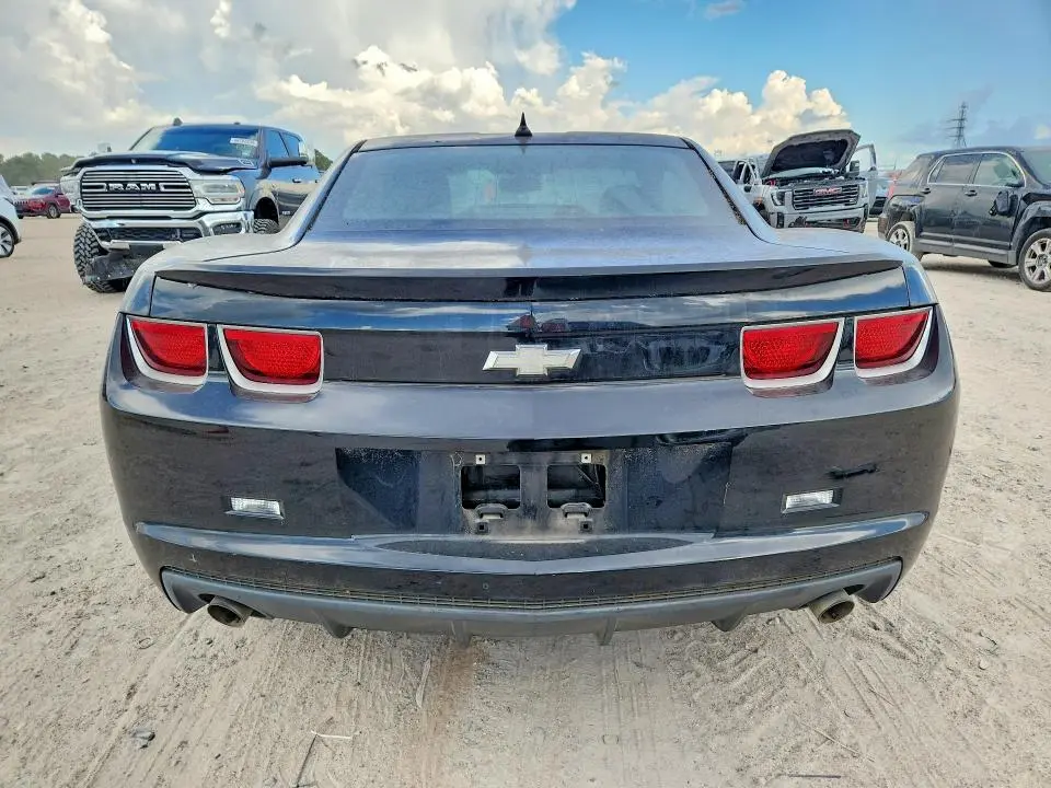 2012 CHEVROLET CAMARO LS  