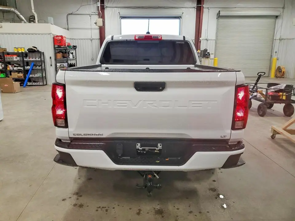 2024 CHEVROLET COLORADO LT  