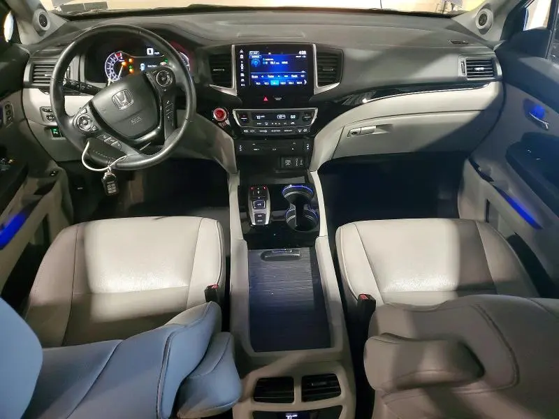 2018 HONDA PILOT TOURING  