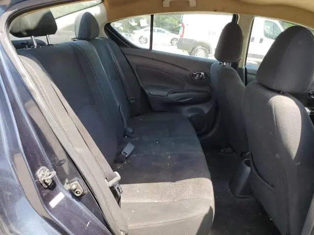 2017 NISSAN VERSA S  