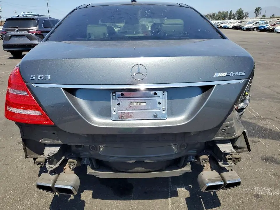 2011 MERCEDES-BENZ S 63 AMG  