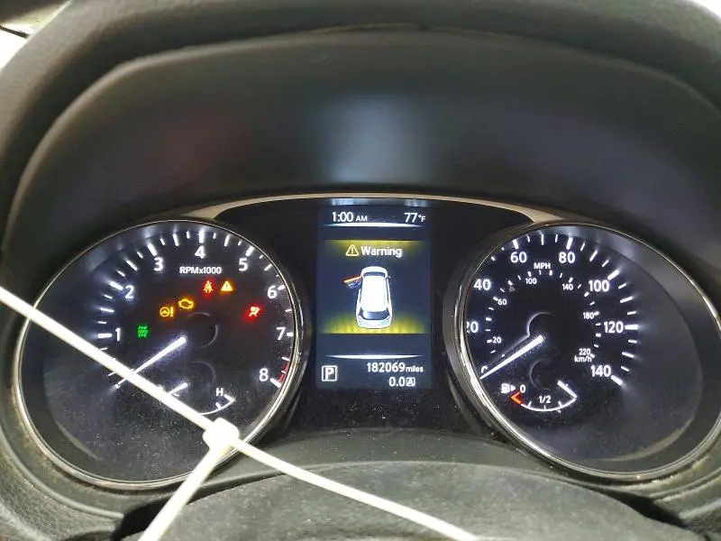 2014 NISSAN ROGUE SV  