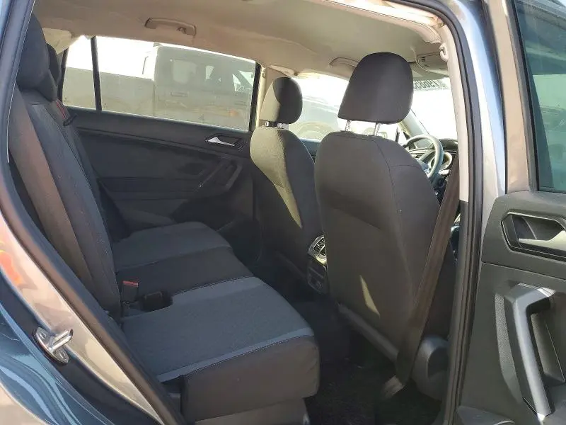 2018 VOLKSWAGEN TIGUAN S  