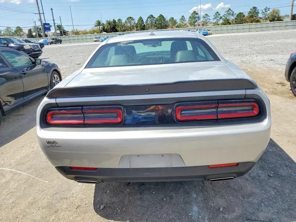 2023 DODGE CHALLENGER SXT  