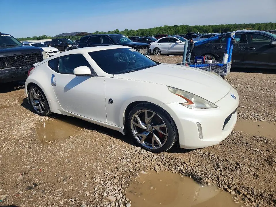 2013 NISSAN 370Z BASE  